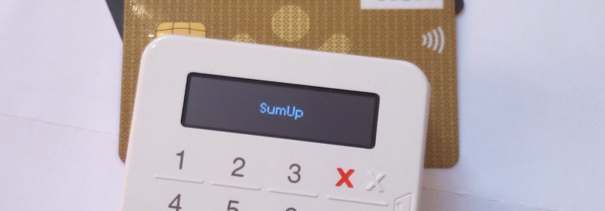 Ab sofort ist die bargeldlose Kartenzahlung mit mobilem EC Kartenlesegerät bei uns möglich!